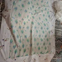8عدد تشک و بالشت و پتو کاملا سالم