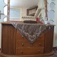 سرویس آیینه دراور و پاتختی جنس چوب گردو