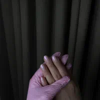 کاشت و ترمیم ناخن با تخفیف ویژه