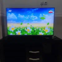 تلویزیون 43 الجی جنس قدیمی اصلی به همراه میز