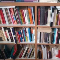 فروش کتابخانه شخصی