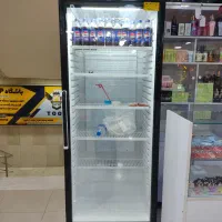 یخچال ویترینی