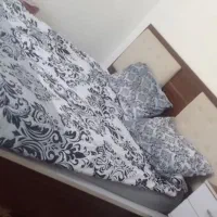 فروش سرویس خواب دو نفره با عرض 180 ،همراه با تشک