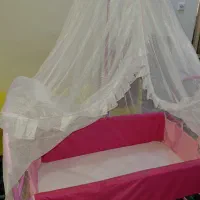 گهواره آهنی نوزاد همراه با تور