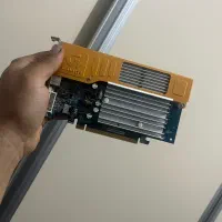 کارت گرافیک GF 7100 GS برند گیگابایت
