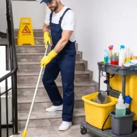 خدمات نظافت منزل و ساختمان