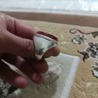 انگشترکلکسیونیF عقیق خیلی قدیمی ۴تامهر داره