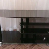 میز تلوزیون شیشه ای