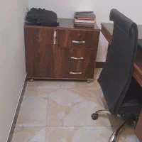 میز مدیریت و فایل اداری