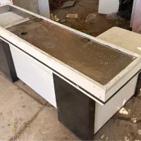 میز صندوق هایپری و لیبل پرینتر و کولرگازی