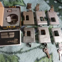 تعویض یا فروش قفل کتابی و توپی و مغزی