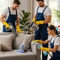 آقا هستم کار منزل انجام میدم
