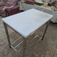 میز کار و سینک ظرف شویی
