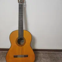 گیتار یاماها C70
