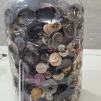 دکمه و پارچه پیرهنی و شلواری نخ ابریشم