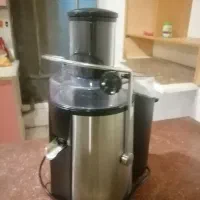 آبمیوه گیر