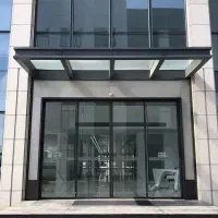 رهن و اجاره . مغازه . 135 متری . میدان جانبازان