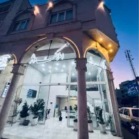 آپارتمان/۳خواب/۱۴۳متری/تخلیه/تک واحدی