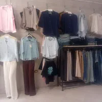 فروشنده با تجربه خانم
