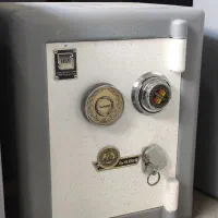 گاوصندوق کاوه مدل150kk(ارتفاع 52 عرض 40 وزن 130kg)|ابزارآلات|تهران, فرودگاه مهرآباد|دیوار