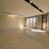 ۱۴۰متر/دوخوابه/دوبر نورگیر /تاپ لوکیشن