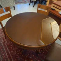 میز و صندلی