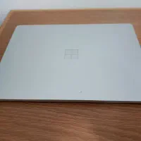 سرفیس لپ‌تاپ خوش‌دست و تمیز (Surface Laptop Go)