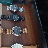 5 عد ساعت اصلی