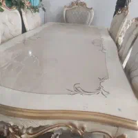 میز ناهار خوری هشت نفره