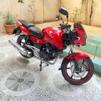 پالس ۲۰۰ پولسار باجاج