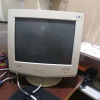 مانیتور قدیمی