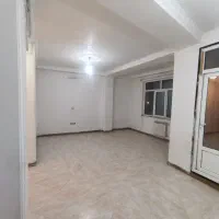 بالاویلایی100متری/مالک اشتر شمالی خواجو/شیک