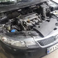 مکانیک تعمیرکار برق سیمکش امداد باتری خودرو سیار