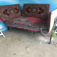 تخت آهنی (باغی-کافه ای)