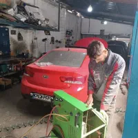 نیازمند باطری ساز کار بلد