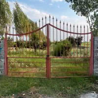 فروش باغ ۲۴۰۰ متری محصور با کنتور برق و چاه آب