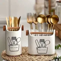 جا قاشقی سرامیکی دسته چوبی اک