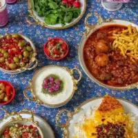 صندوقدار ، خانم ( کترینگ ، تهیه غذا )