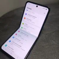 سامسونگ z flip 3 درحد نو