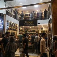 تجاری-بر-تقاطع-مرکز-شهر