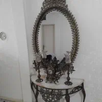 آینه و شمعدان و کنسول