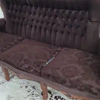 مبل در حد نو با چوب گردو