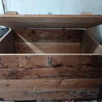 فروش صندوق چوبی بزرگ و محکم