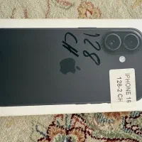 آیفون ۱۶ نرمال