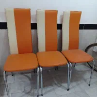 سه عدد صندلی نهارخوری