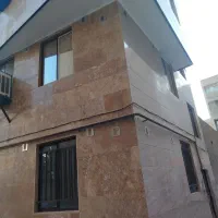 آپارتمان تک واحدی طبقه همکف کلید نخورده