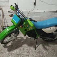 موتور کامیکس kmx