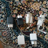 تعدادی شارژر