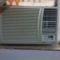 کولر پنجره ای در حد نو