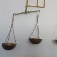 ترازو قدیمی